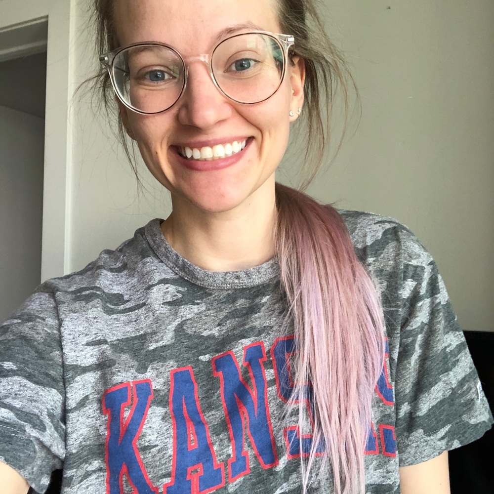 Meet your Posher, Amy